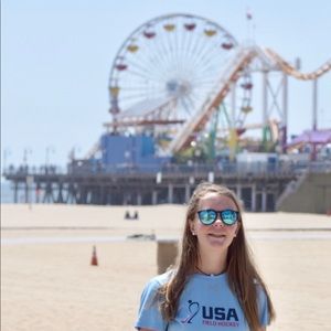 Meet your Posher, Mackinzie